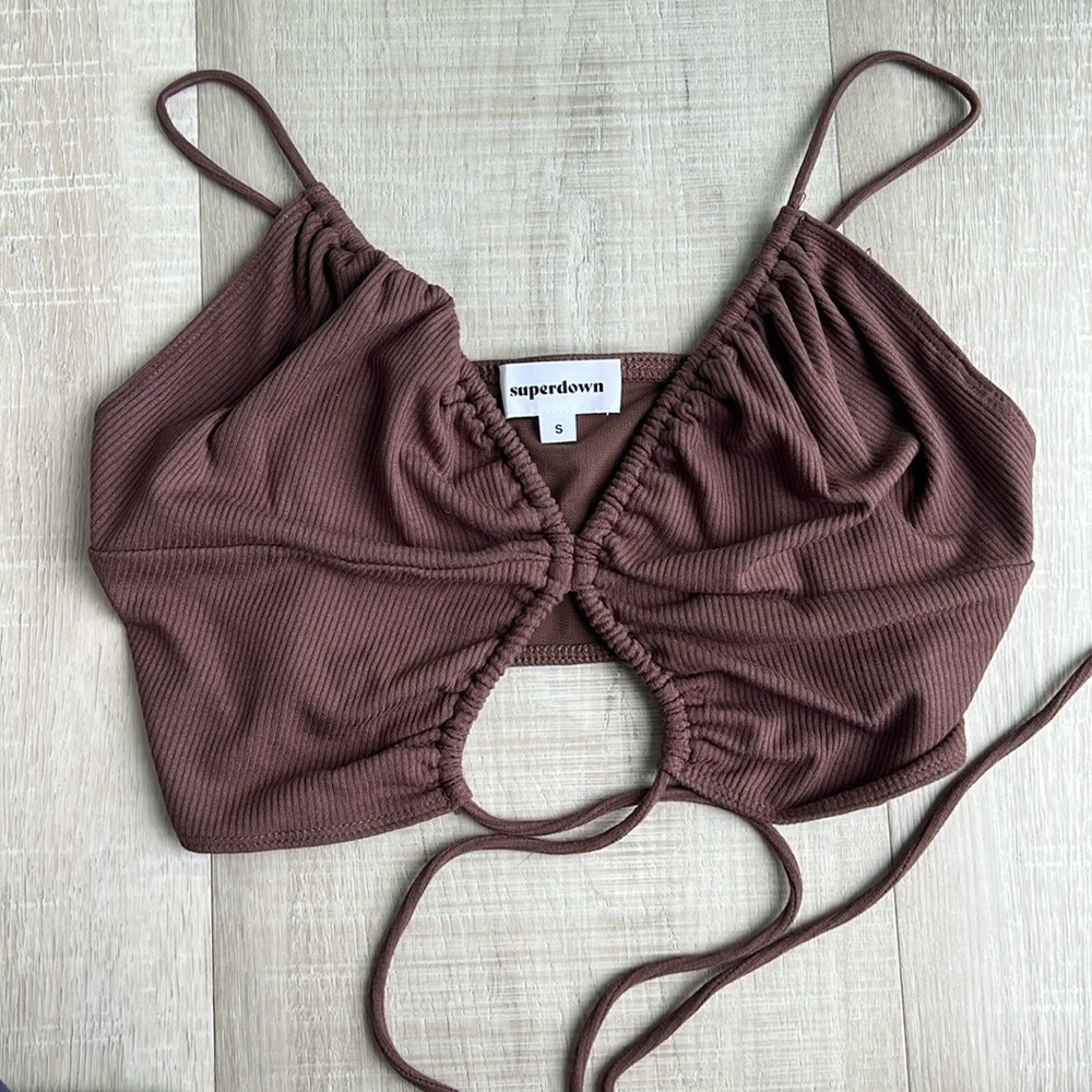 superdown strappy cami top
